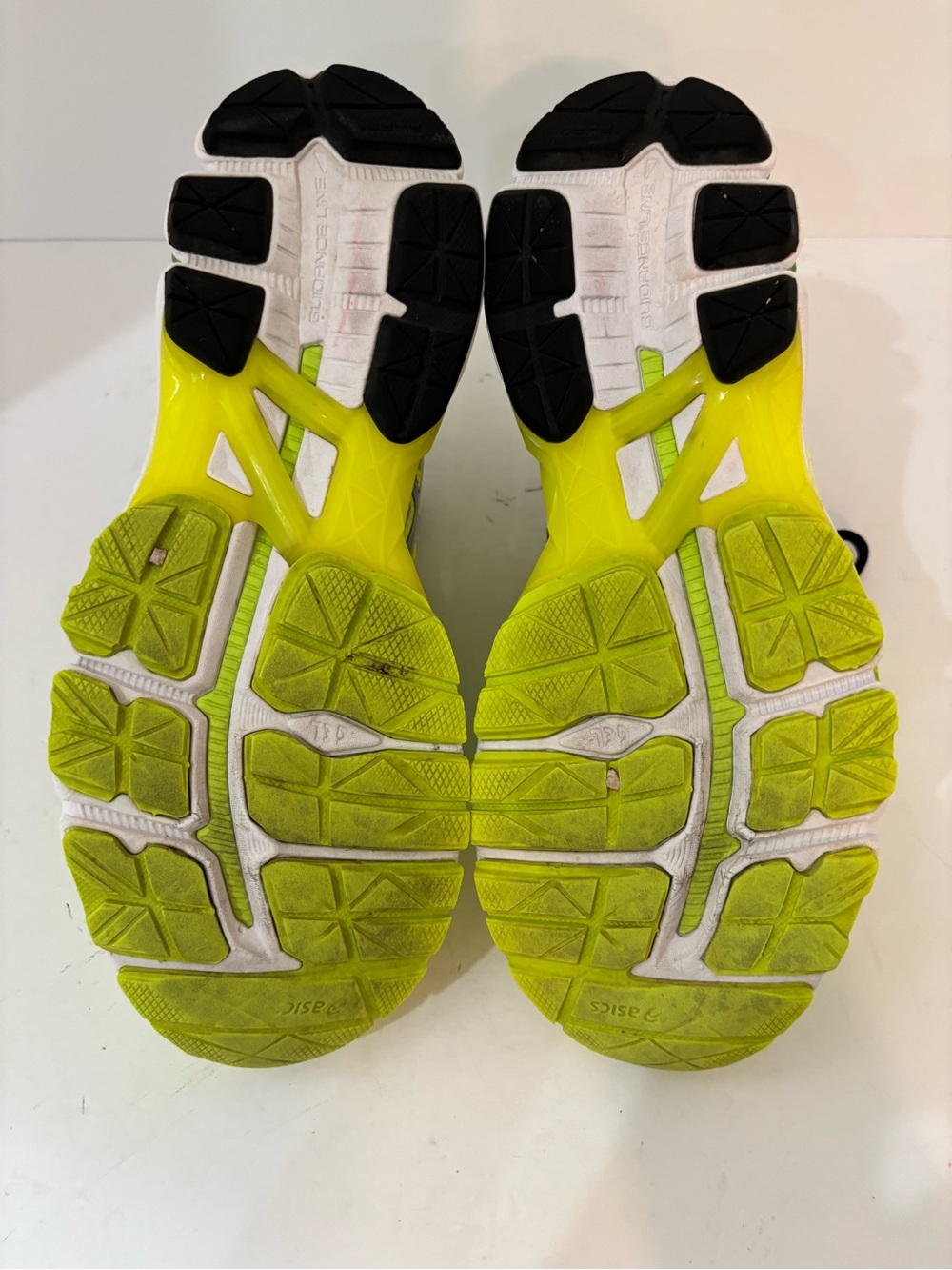 ASICS GT2000 size 8 - Picture 9 of 9